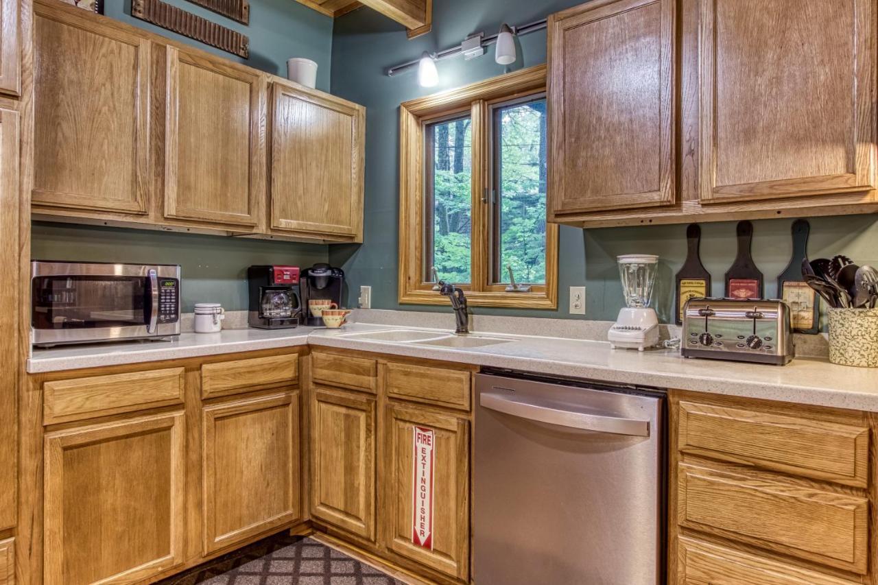 Mountain Lake Lodge, Hot Tub, Theater Room, 1089 Free Tickets Each Paid Day, Dollywood And More Sevierville Zewnętrze zdjęcie