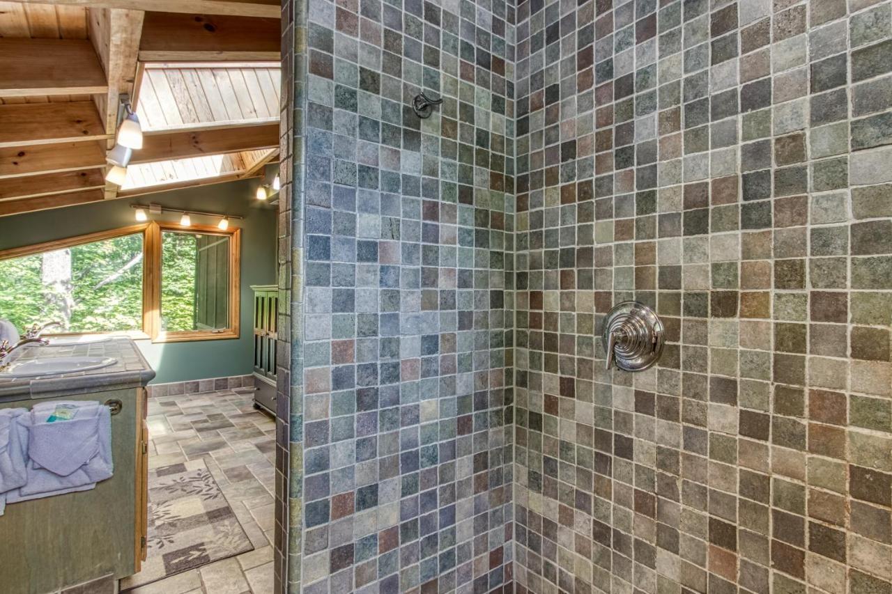 Mountain Lake Lodge, Hot Tub, Theater Room, 1089 Free Tickets Each Paid Day, Dollywood And More Sevierville Zewnętrze zdjęcie